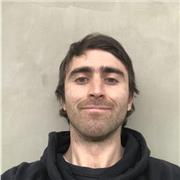 ¿Quieres mejorar tu nivel de inglés conversacional/escrito,
prepararte para un viaje o simplemente ganar confianza al hablar?